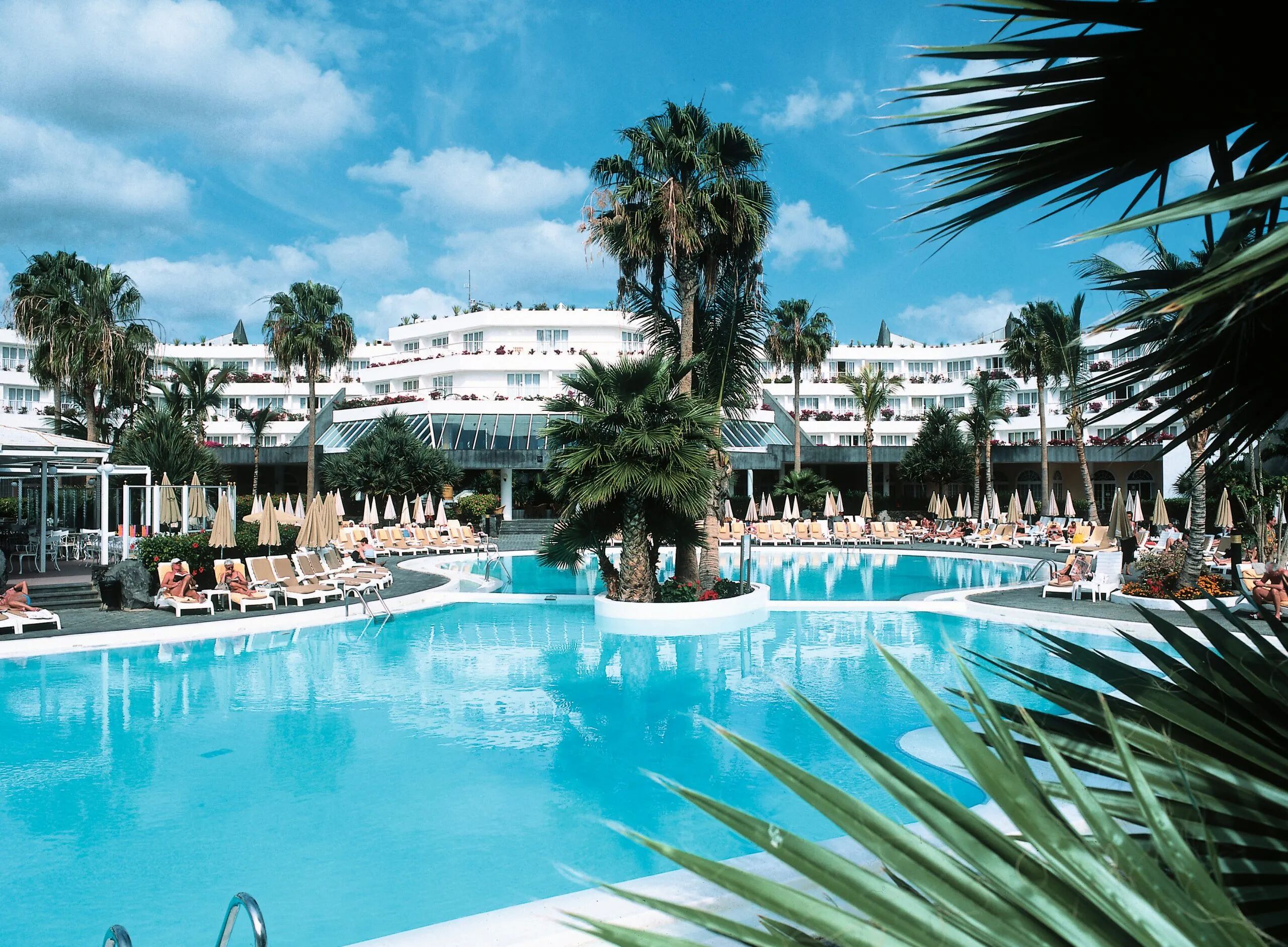 RIU Paraiso Lanzarote Resort cover