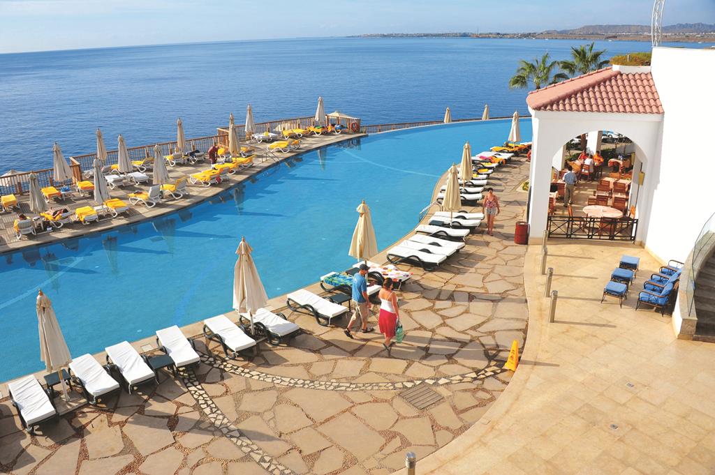 Reef Oasis Blue Bay Resort & Spa
