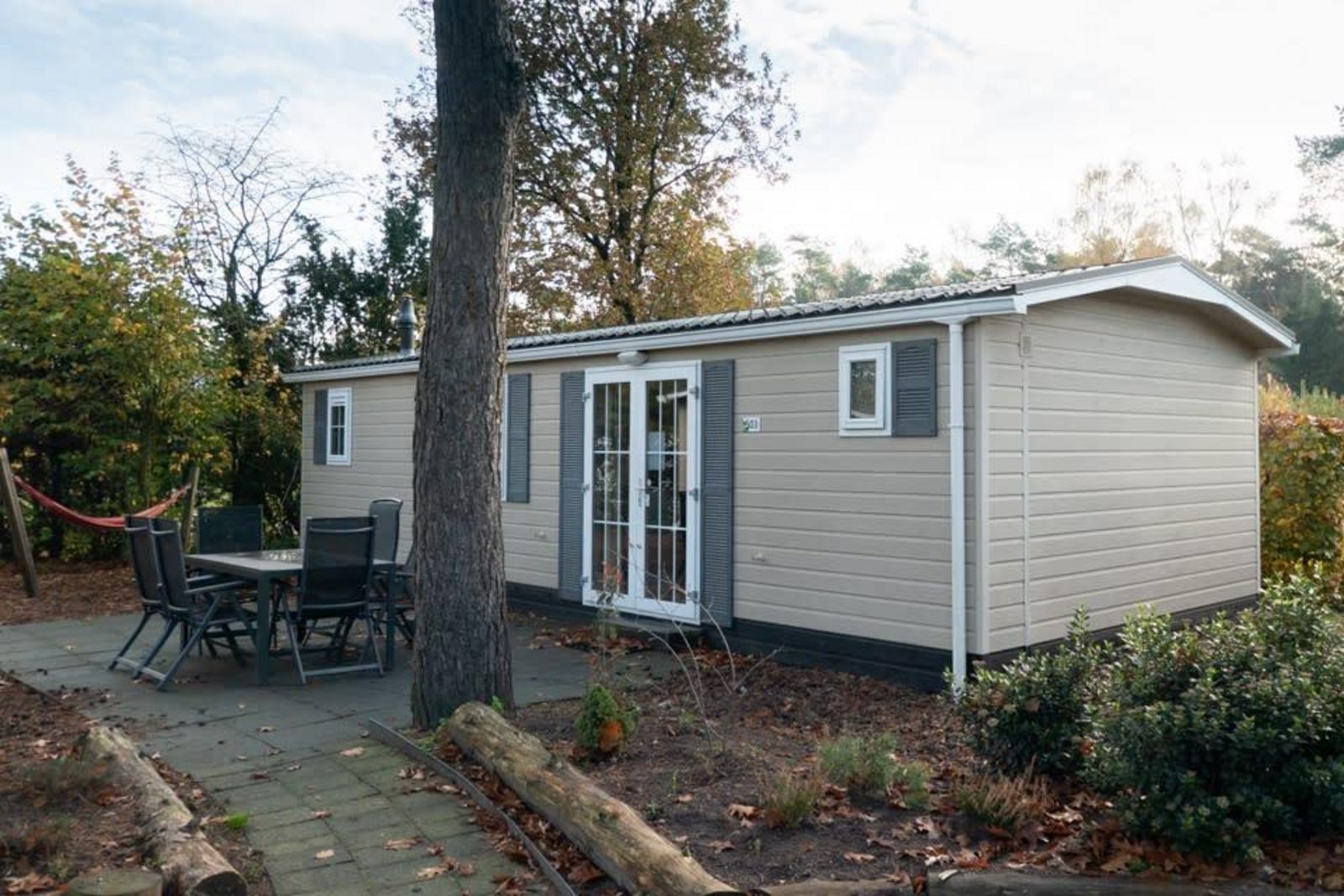 de Wije Werelt · Mobilehome 6 cover