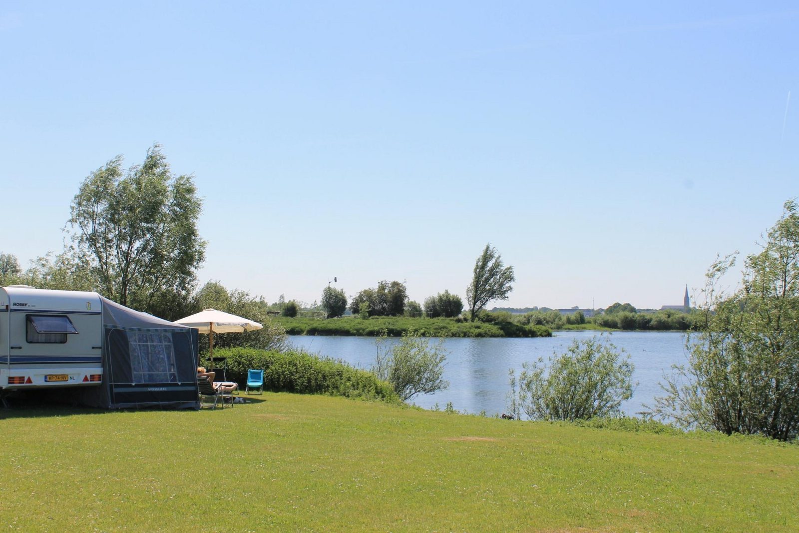 Marina Strandbad · Kampeerplaats Comfort