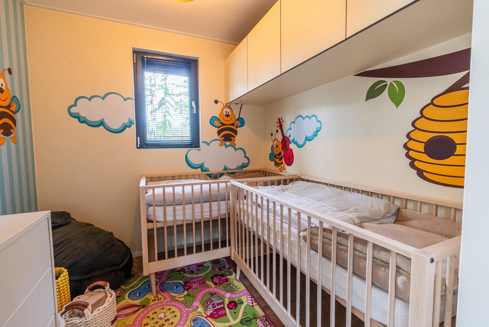 Hoge Kempen · Baby cottage 2+2 cover
