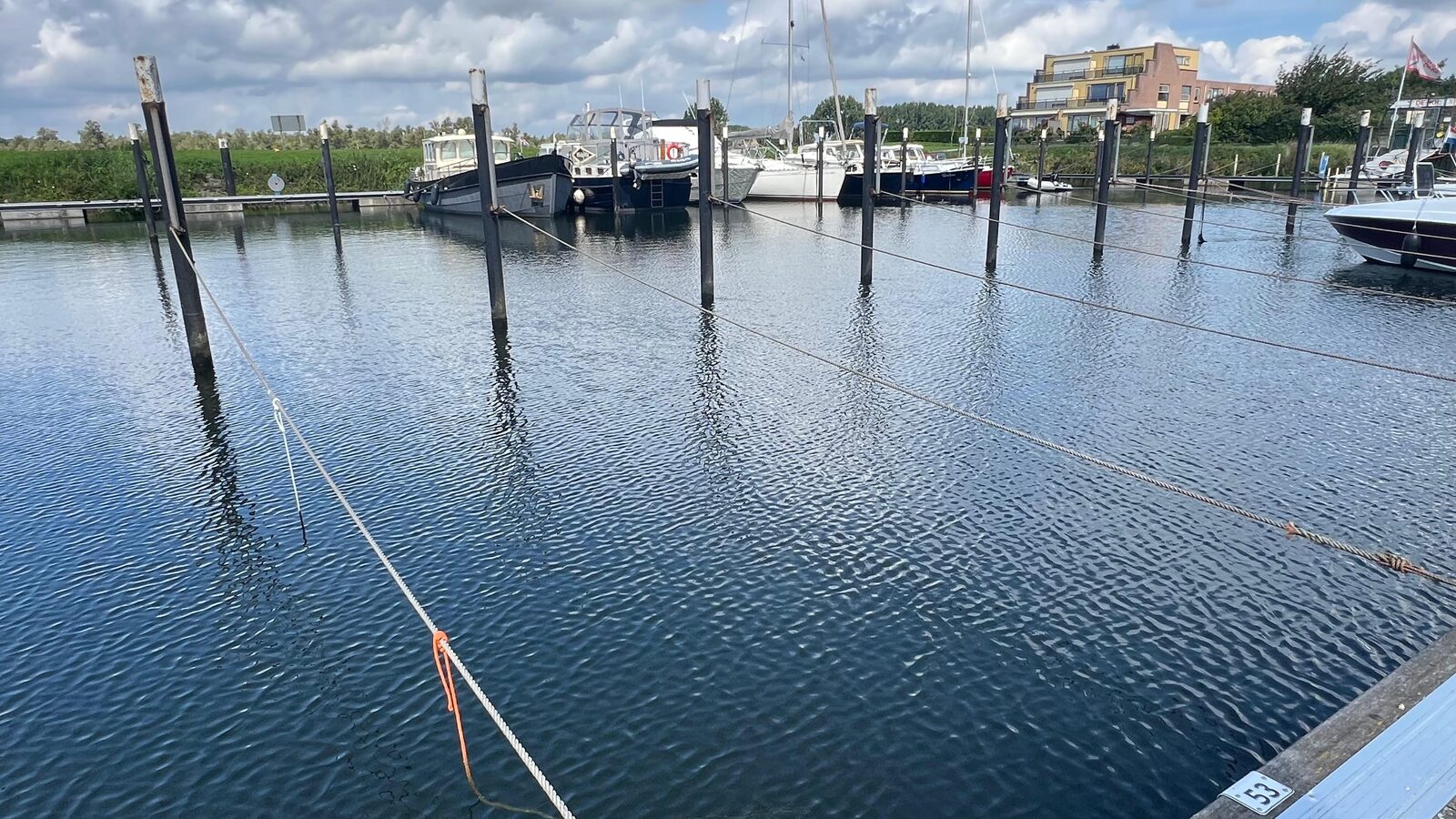 de Biesbosch · Ligplaats jachthaven 5m x 2m