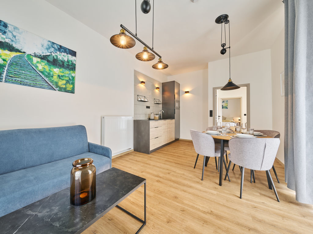 Luxury Home with large terrace & Netflix