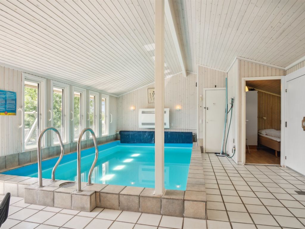 "Isto" - 250m from the sea