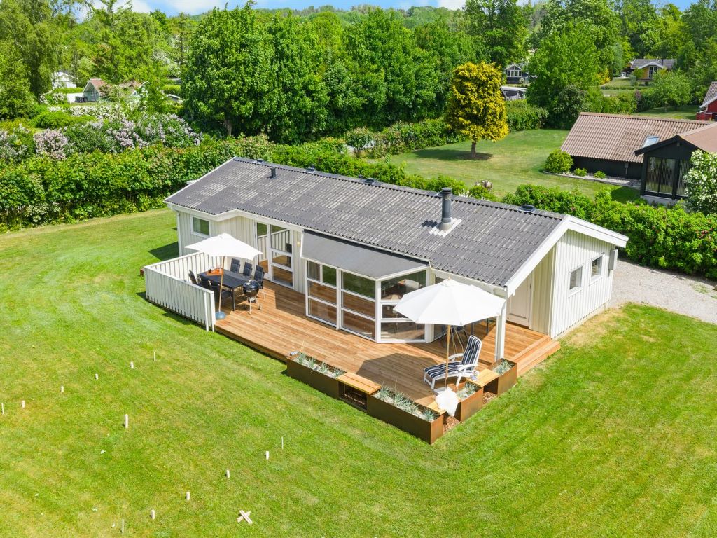 "Sofus" - 275m from the sea