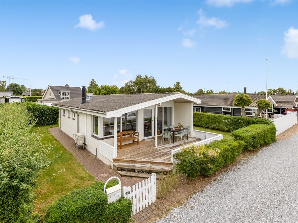 "Gudmund" - 50m from the sea