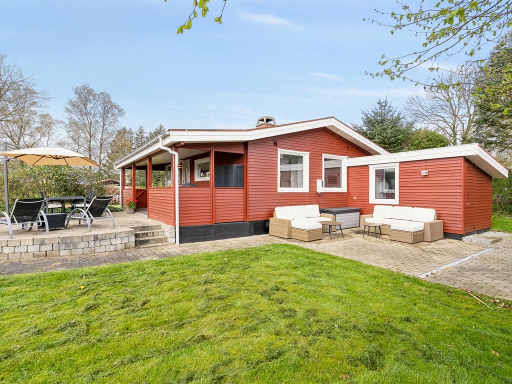 "Safina" - 100m from the sea