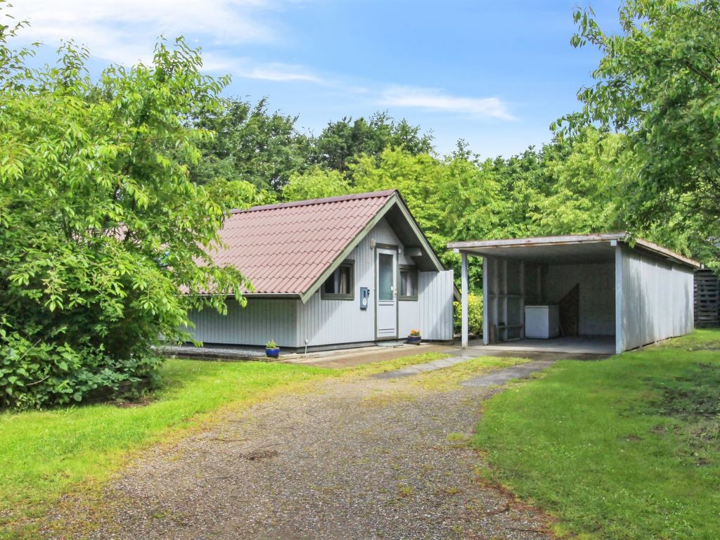 "Ofrath" - 30km from the sea