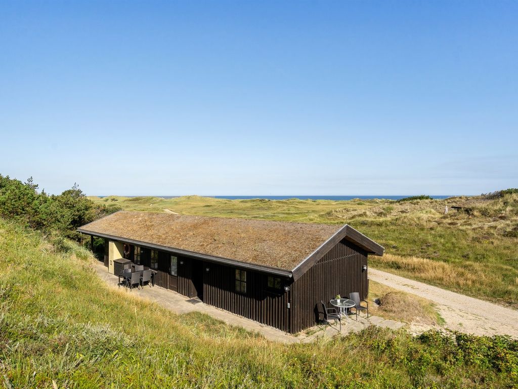 "Marite" - 200m from the sea