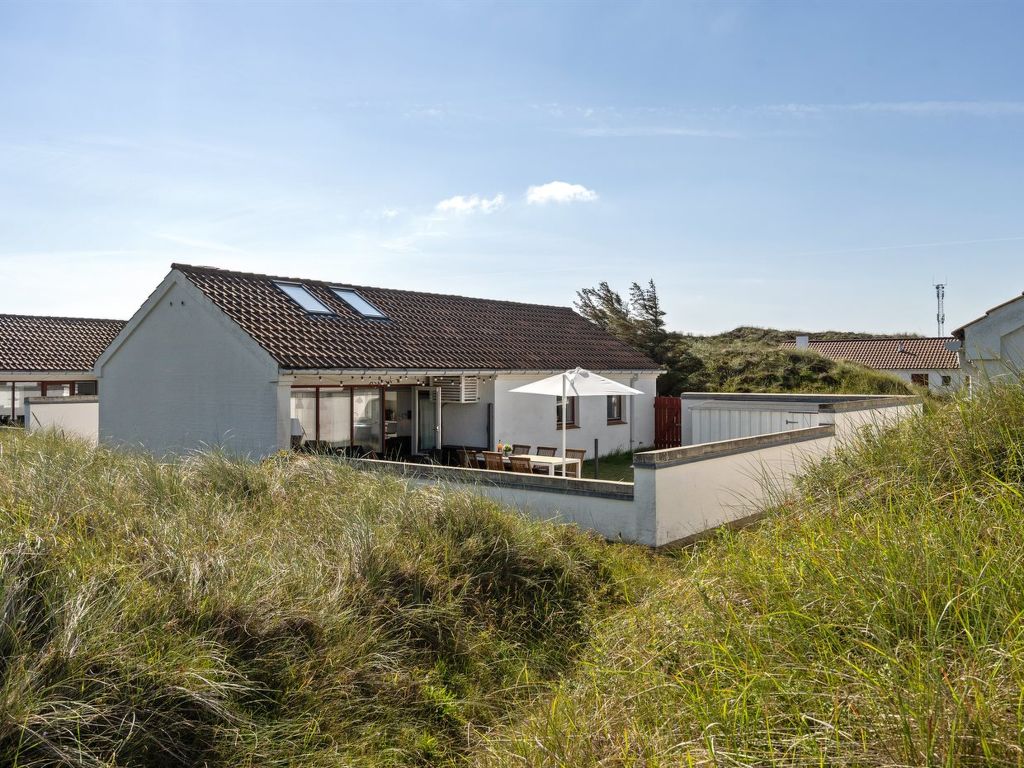 "Marjon" - 400m from the sea
