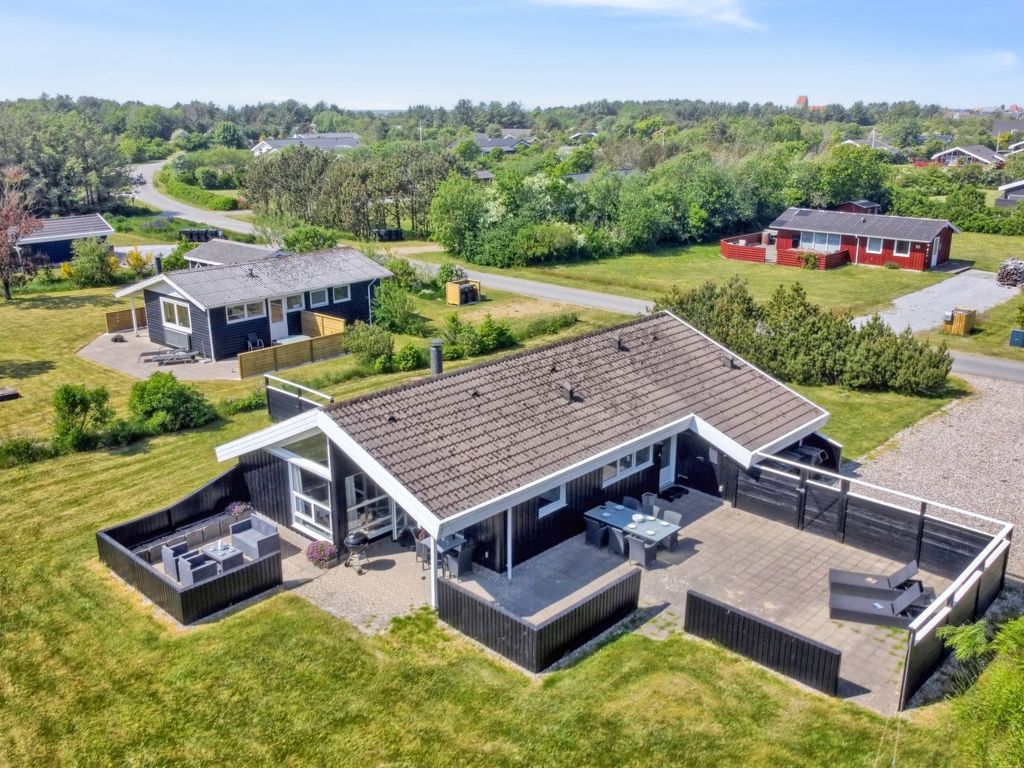"Apelone" - 800m from the sea
