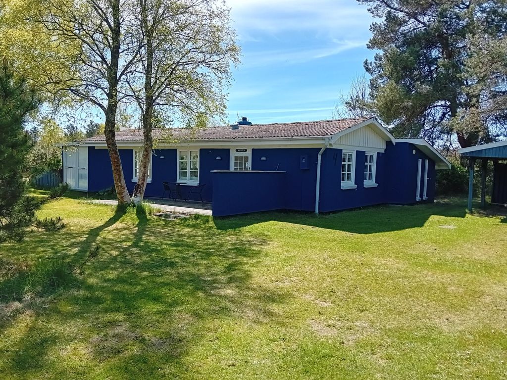 "Siggi" - 400m from the sea