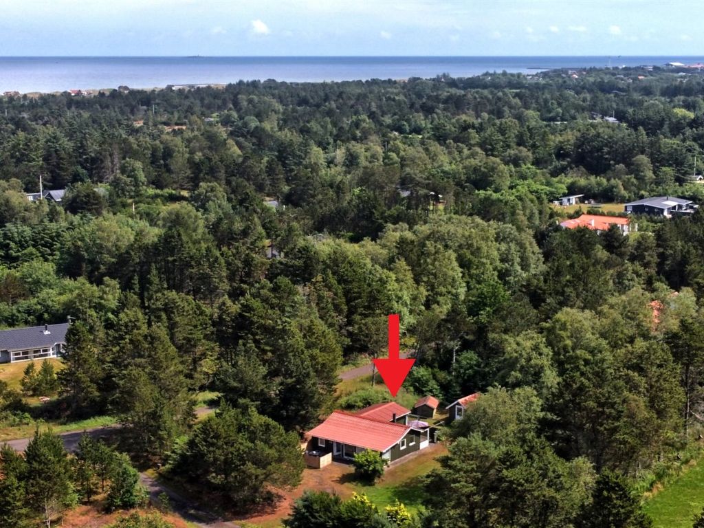 "Elmer" - 400m from the sea
