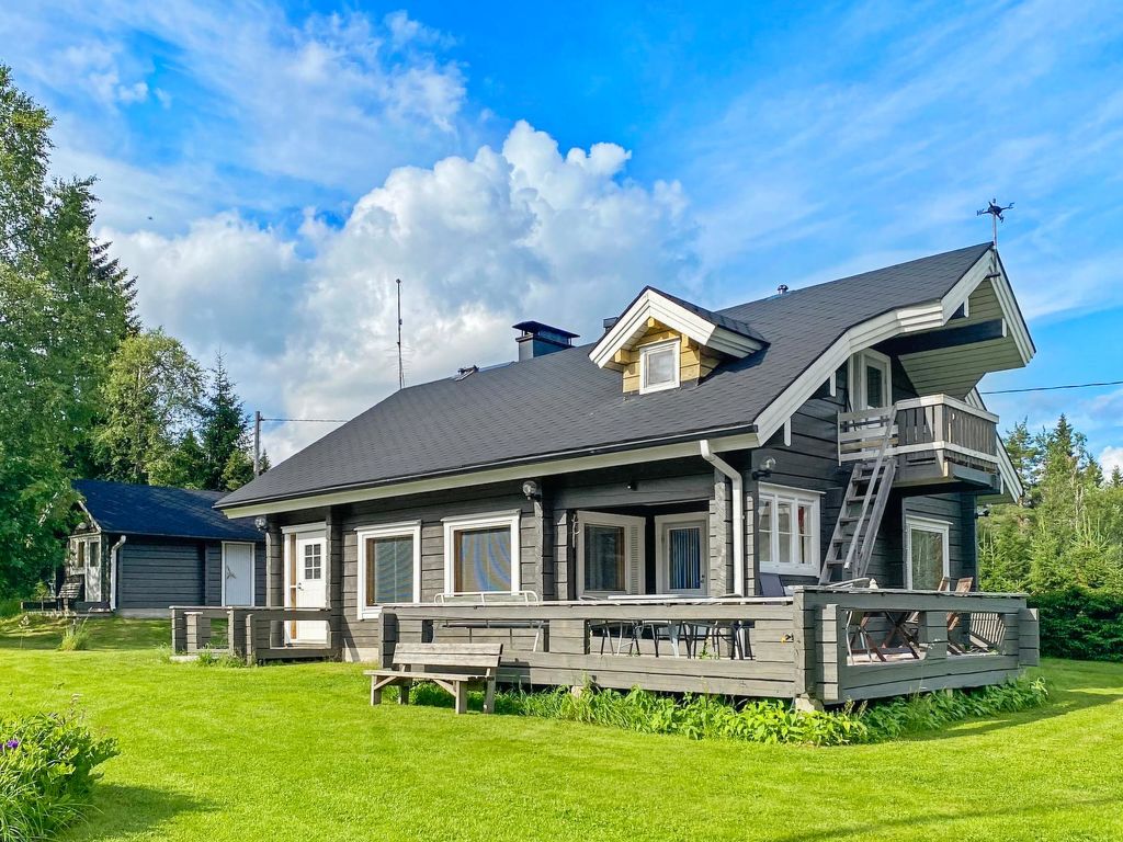 Laattaja mökki