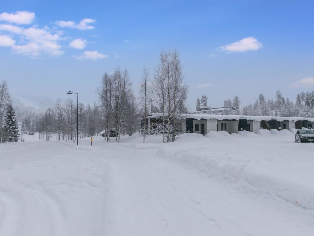 Skivillas paljakka 4.