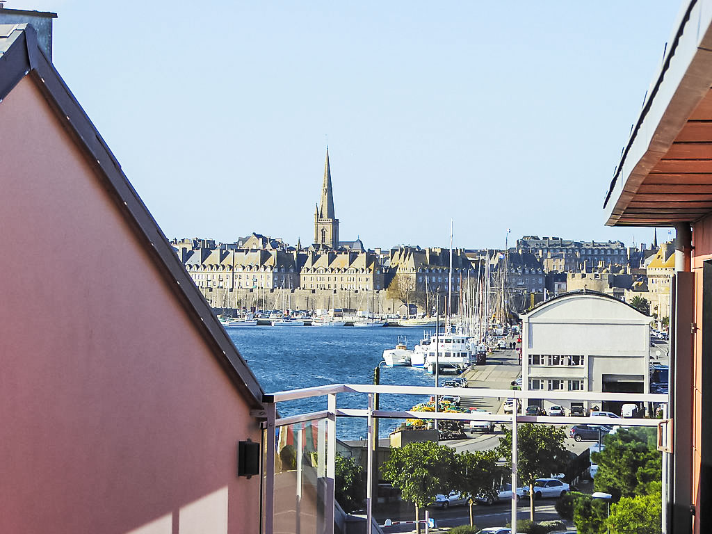 Les Allées du Port