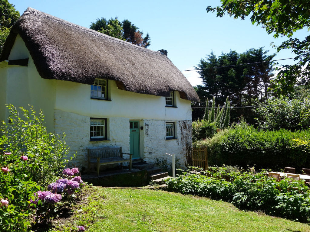 Old Lanvean Cottage
