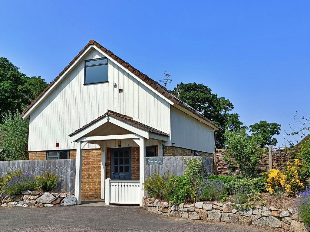 Little Dunley - Vine Lodge