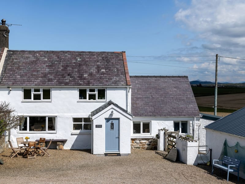 Bryn Du