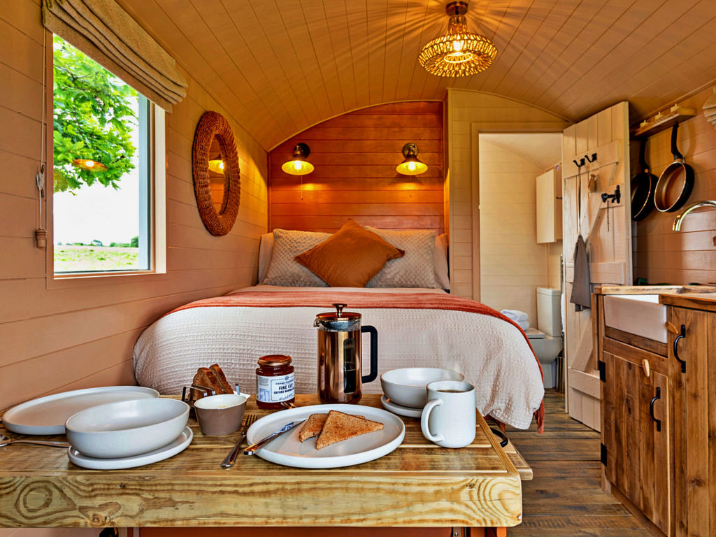 'Marared' Gypsy Hut