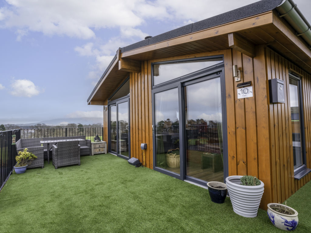 Loch Leven Lodge 25 East