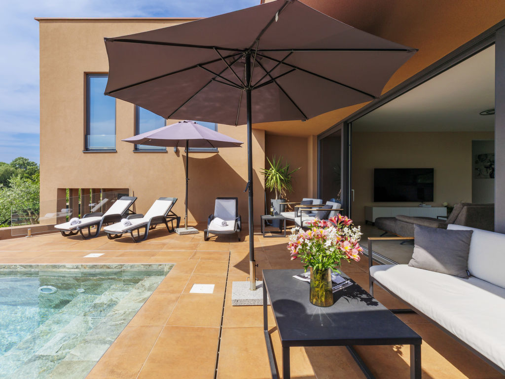 Villa Ana
