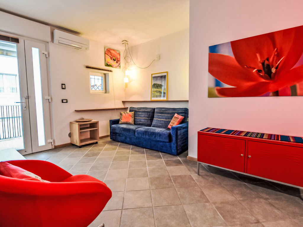Sedini Flat