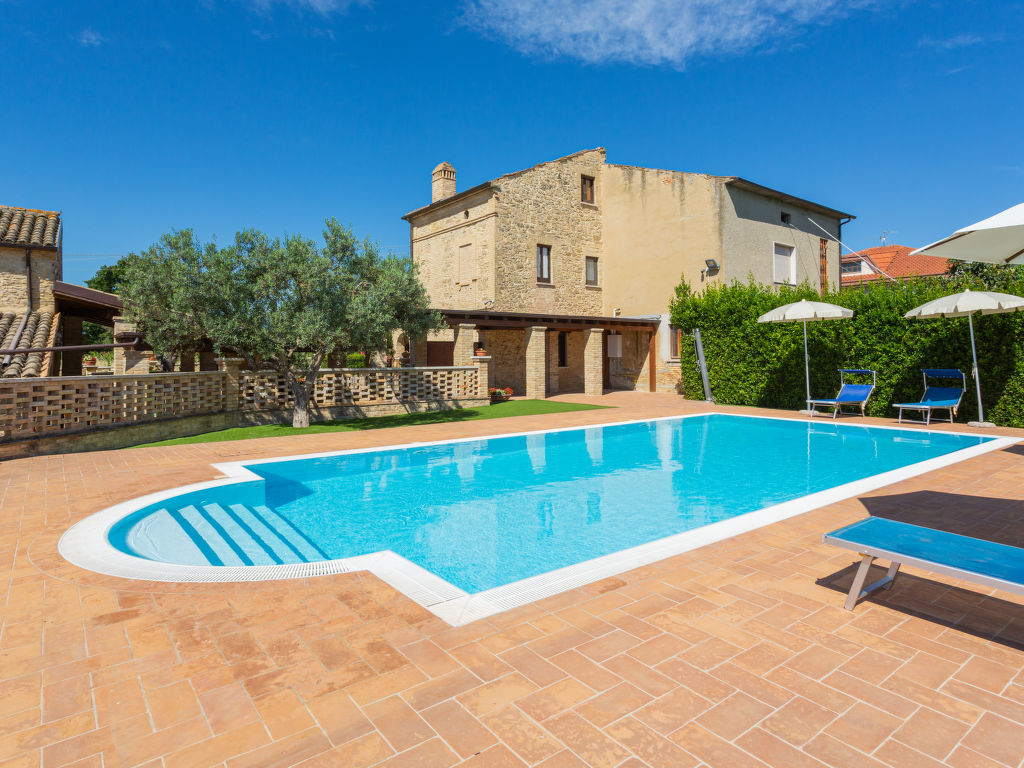 Borgo Agrituristico Il Pino