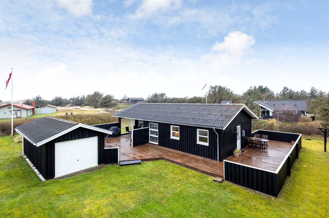 Lenesvej 1, Løkken