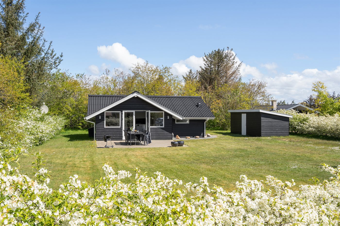 Bæverstien 11, Tarm