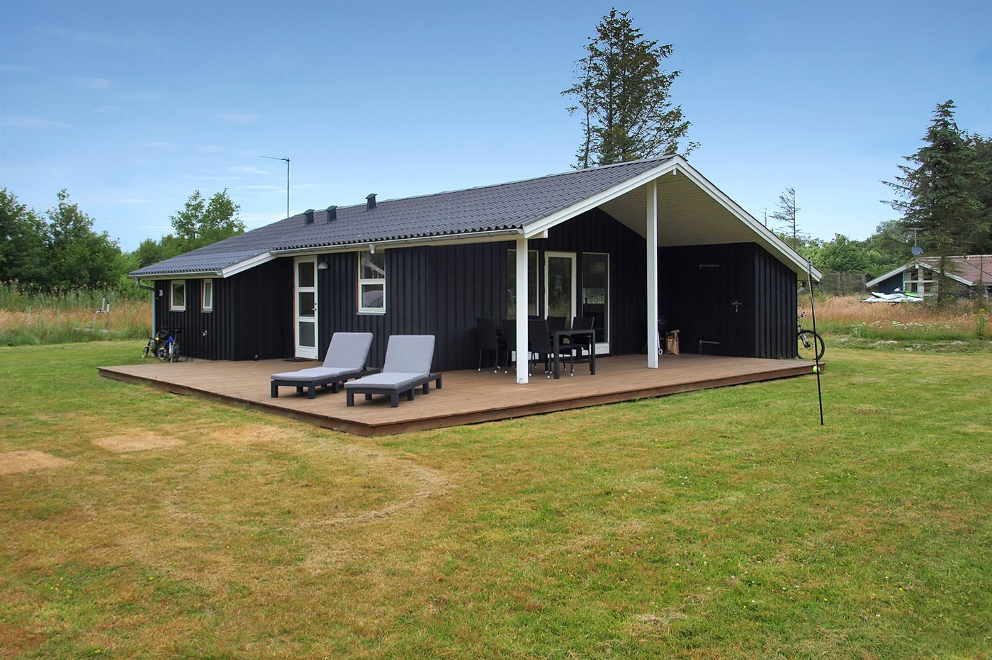 Sennepsmarken 26, Strandby