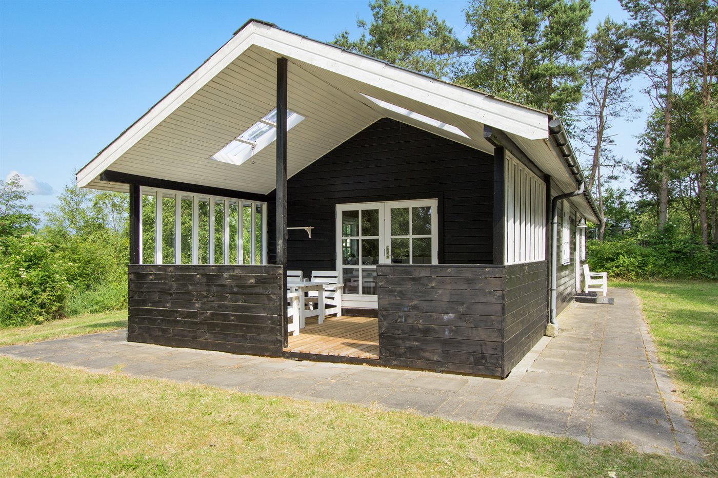 Kongevejen 87, Hals