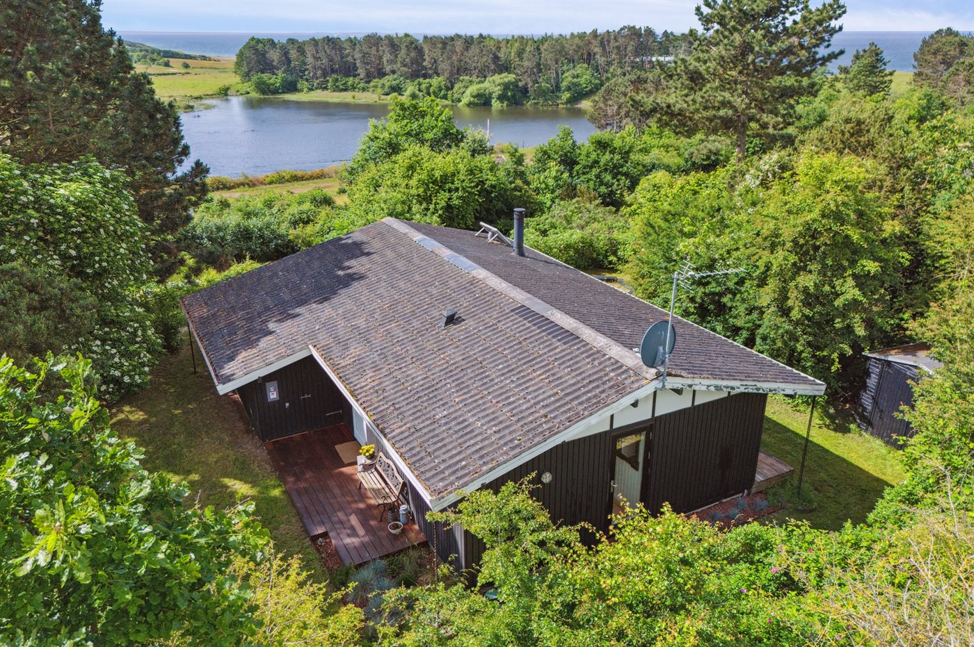 Møllehøj 42, Knebel