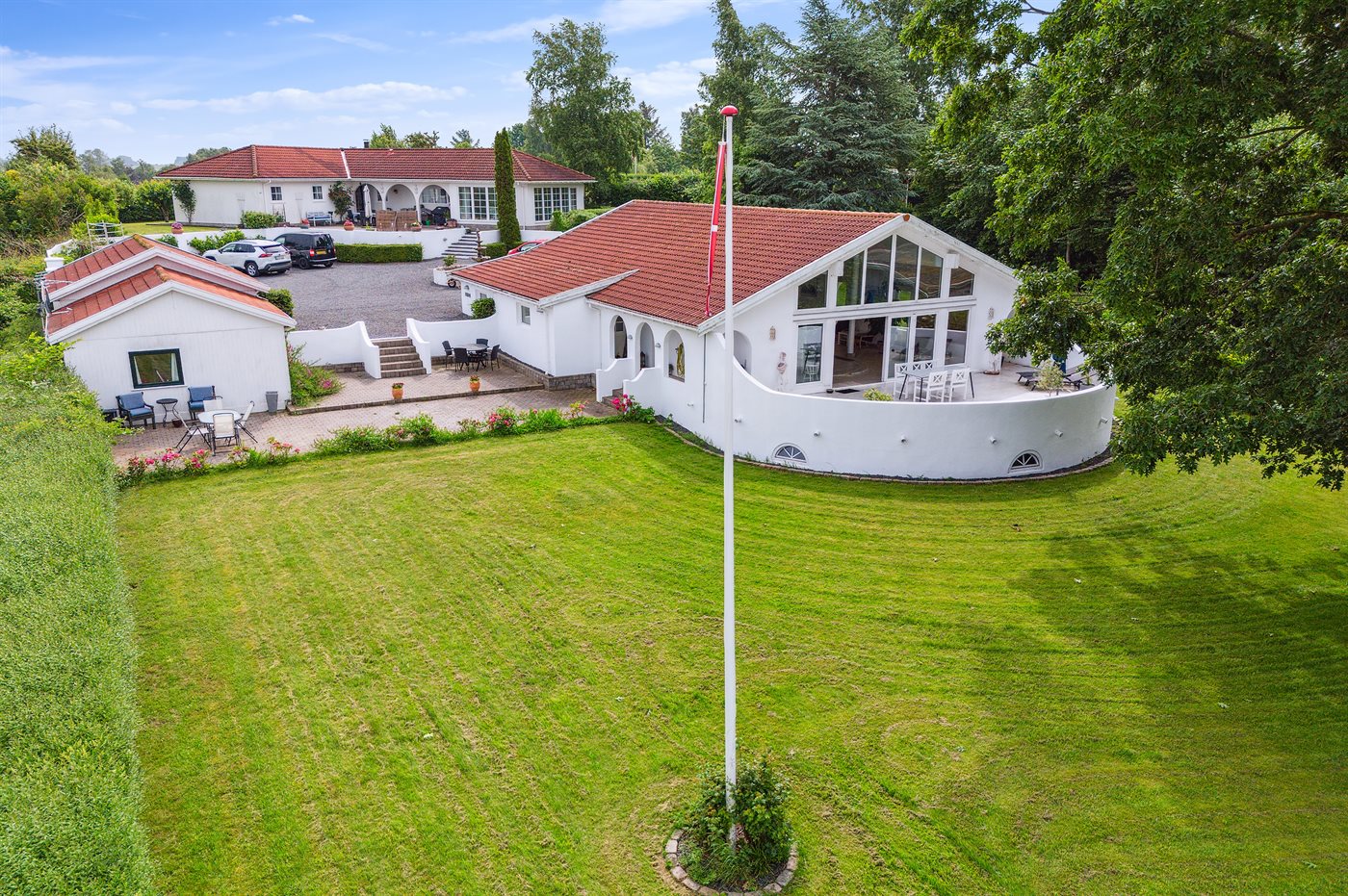 To-Bjerg 76, Holbæk