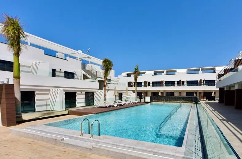 Esmeralda Cotillo Homes by LIVVO – Zwembad met palmen, Cotillo