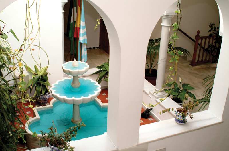Hotel Brasilia – Binnenhof met fontein, Chipiona