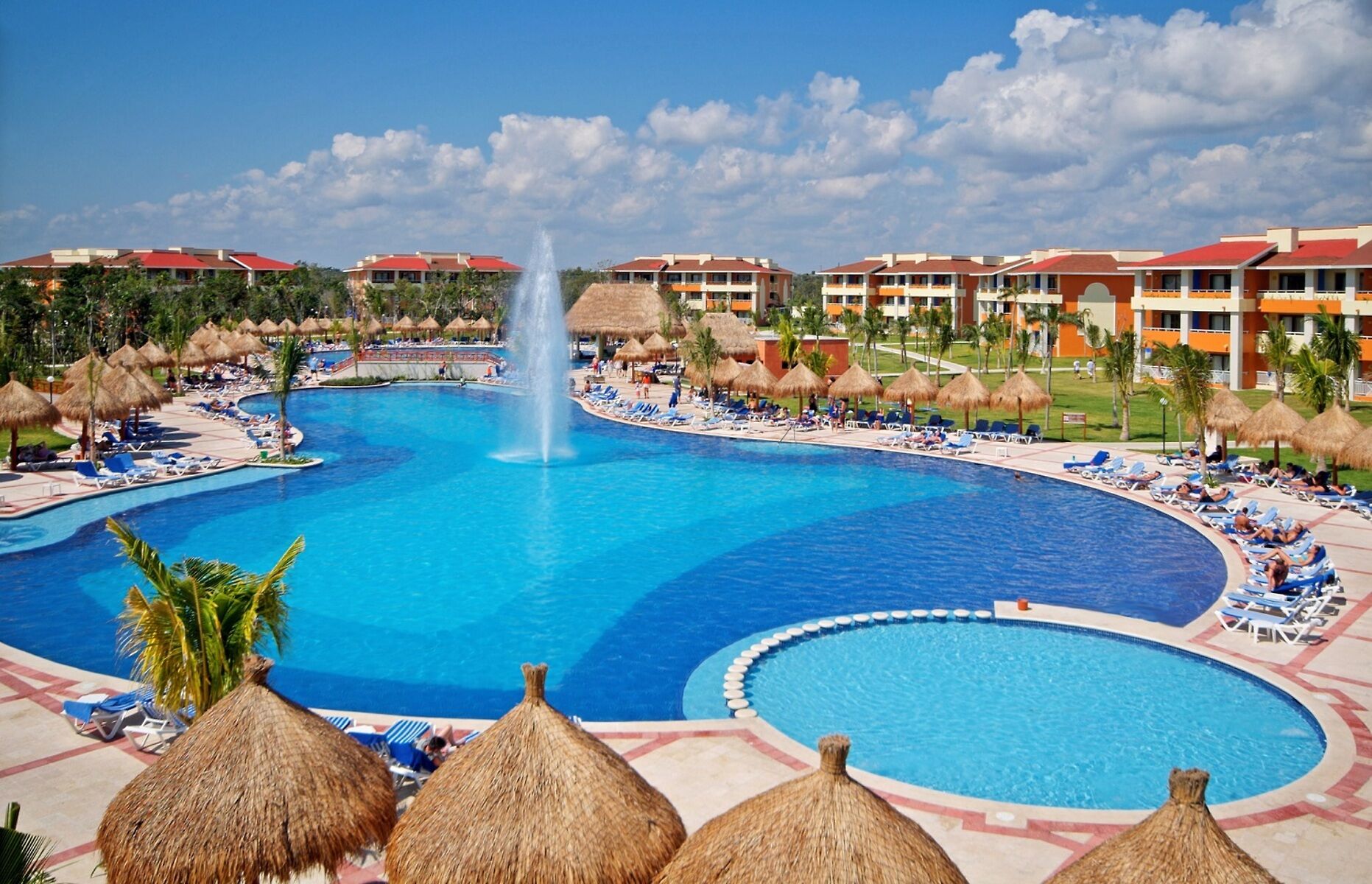 Bahia Principe Grand Coba – Zwembad met fontein, Akumal