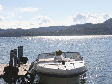 Hotel Giardinetto – Boot aan steiger, Pettenasco