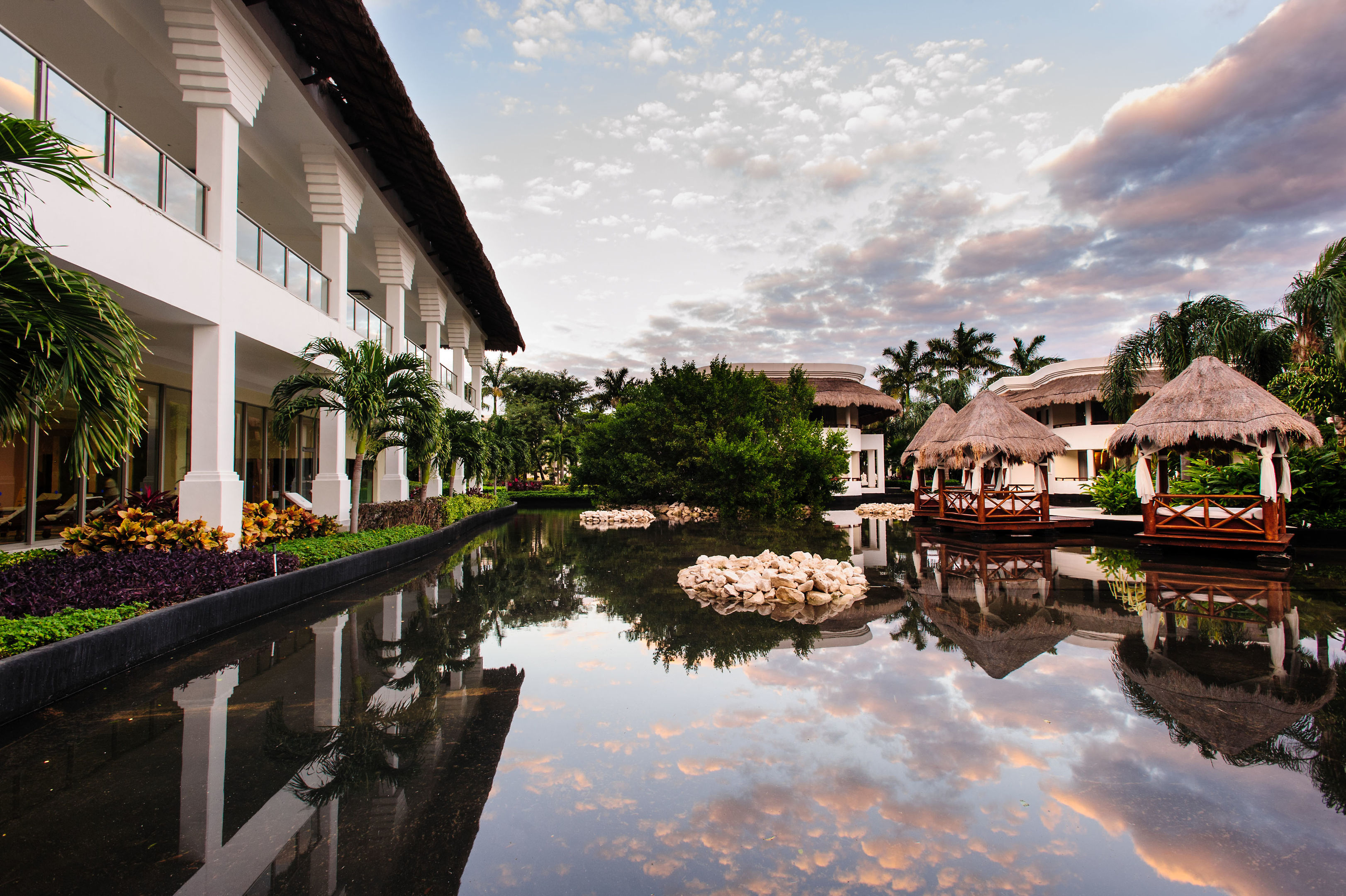Grand Riviera Princess – Vijver met paviljoens, Playa Del Carmen