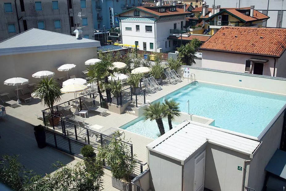 Hotel Eden – Dakterras met zwembad, Lido di Jesolo