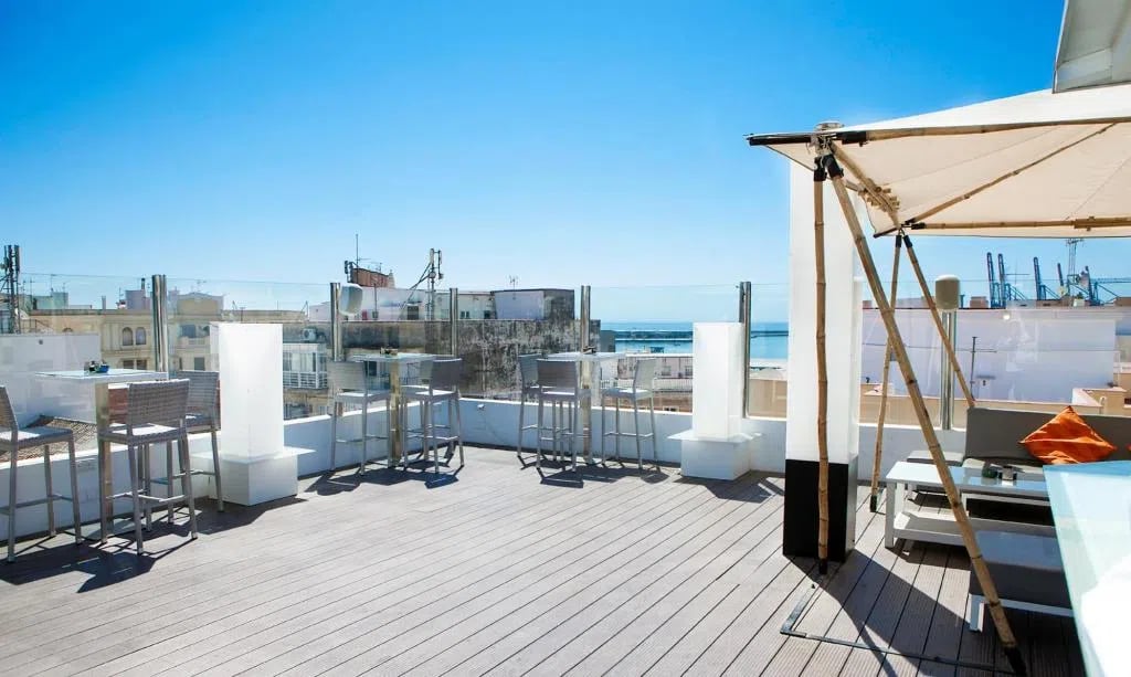 Soho Boutique Bahía Málaga – Dakterras in zon, Malaga