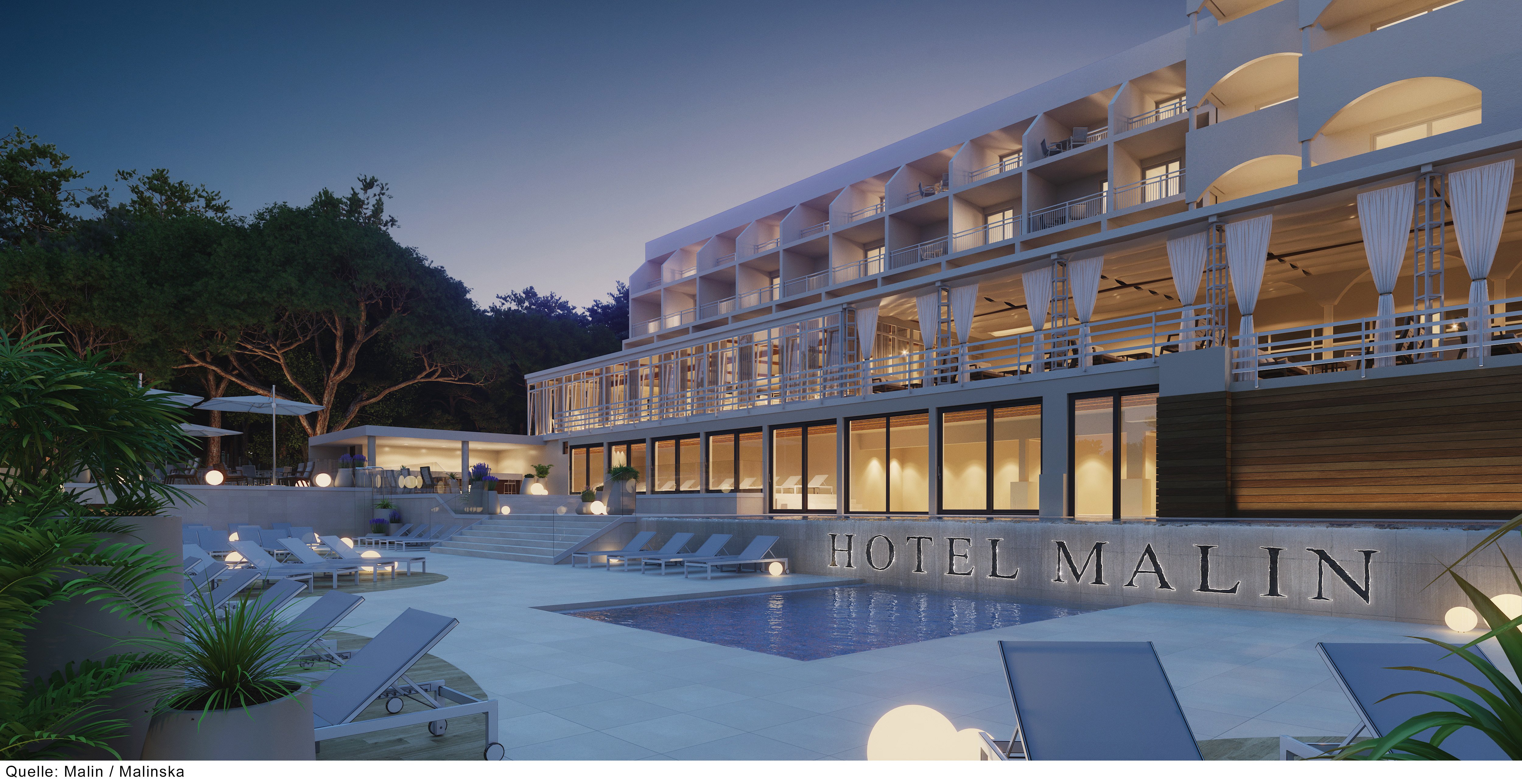 Hotel Malin – Hotel bij avond, Malinska