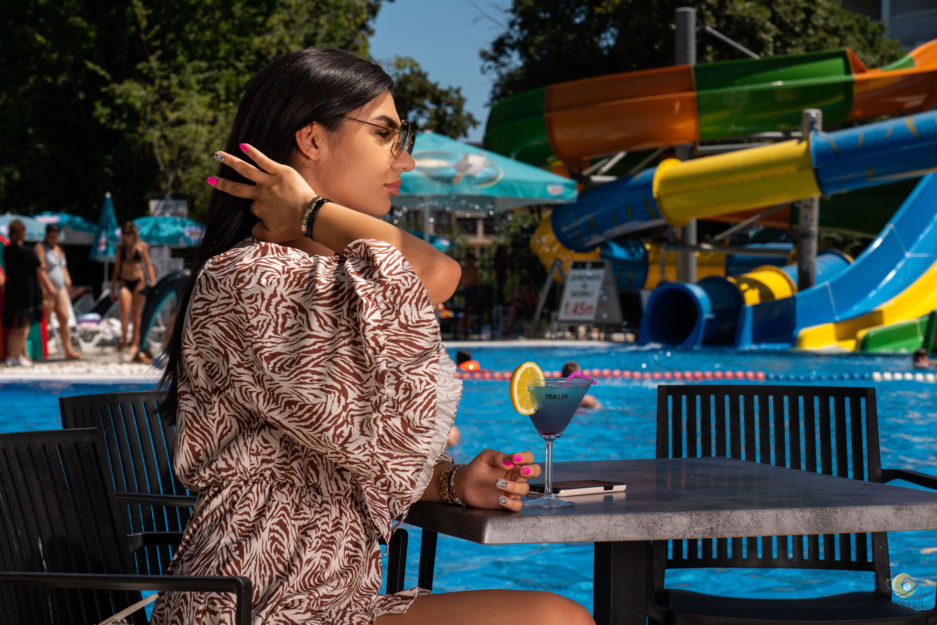 Prestige Hotel & Aquapark – Cocktail bij zwembad, Golden Sands