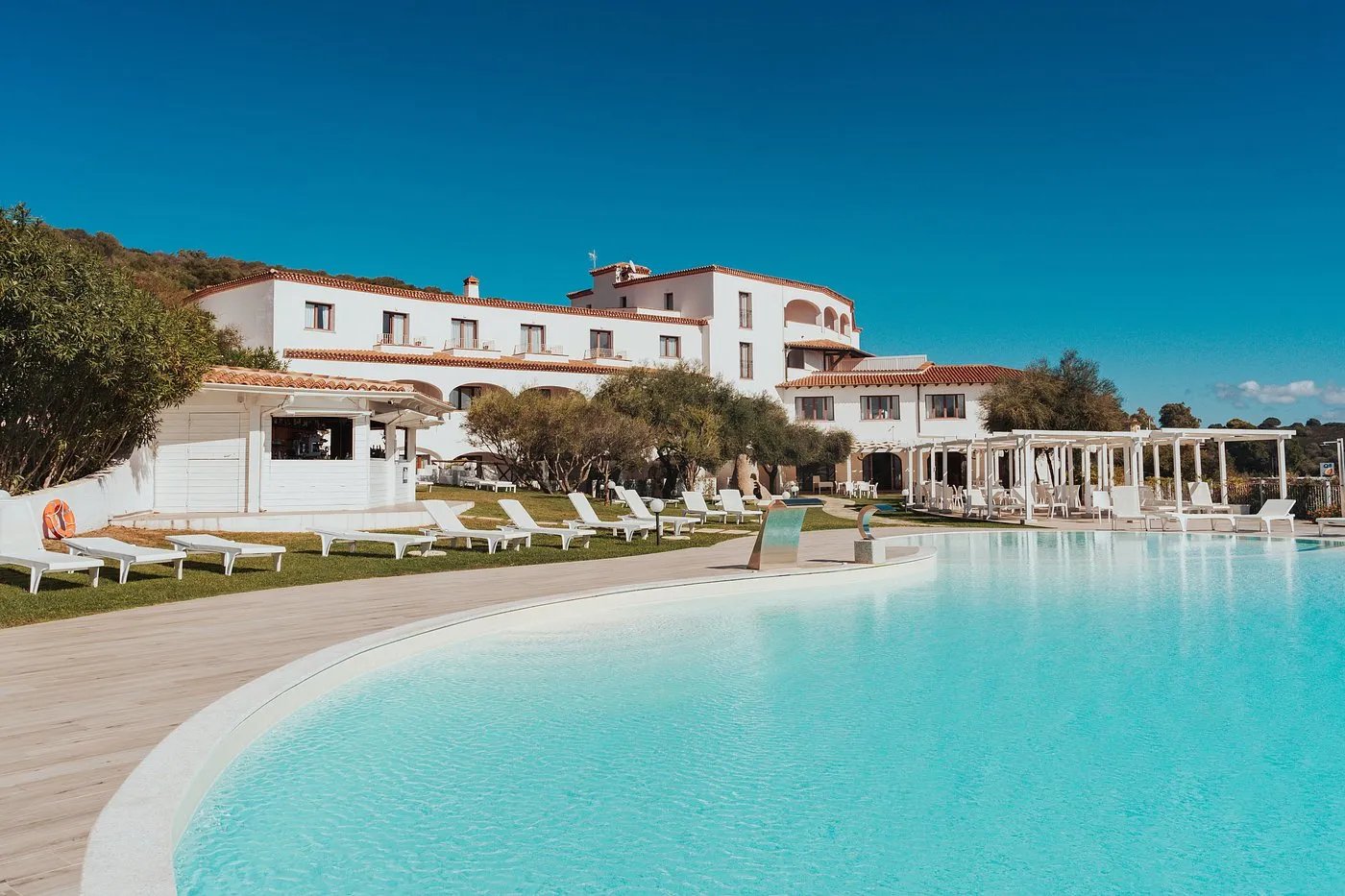 Hotel dP Olbia - Sardinia – Zwembad met hotel, Olbia