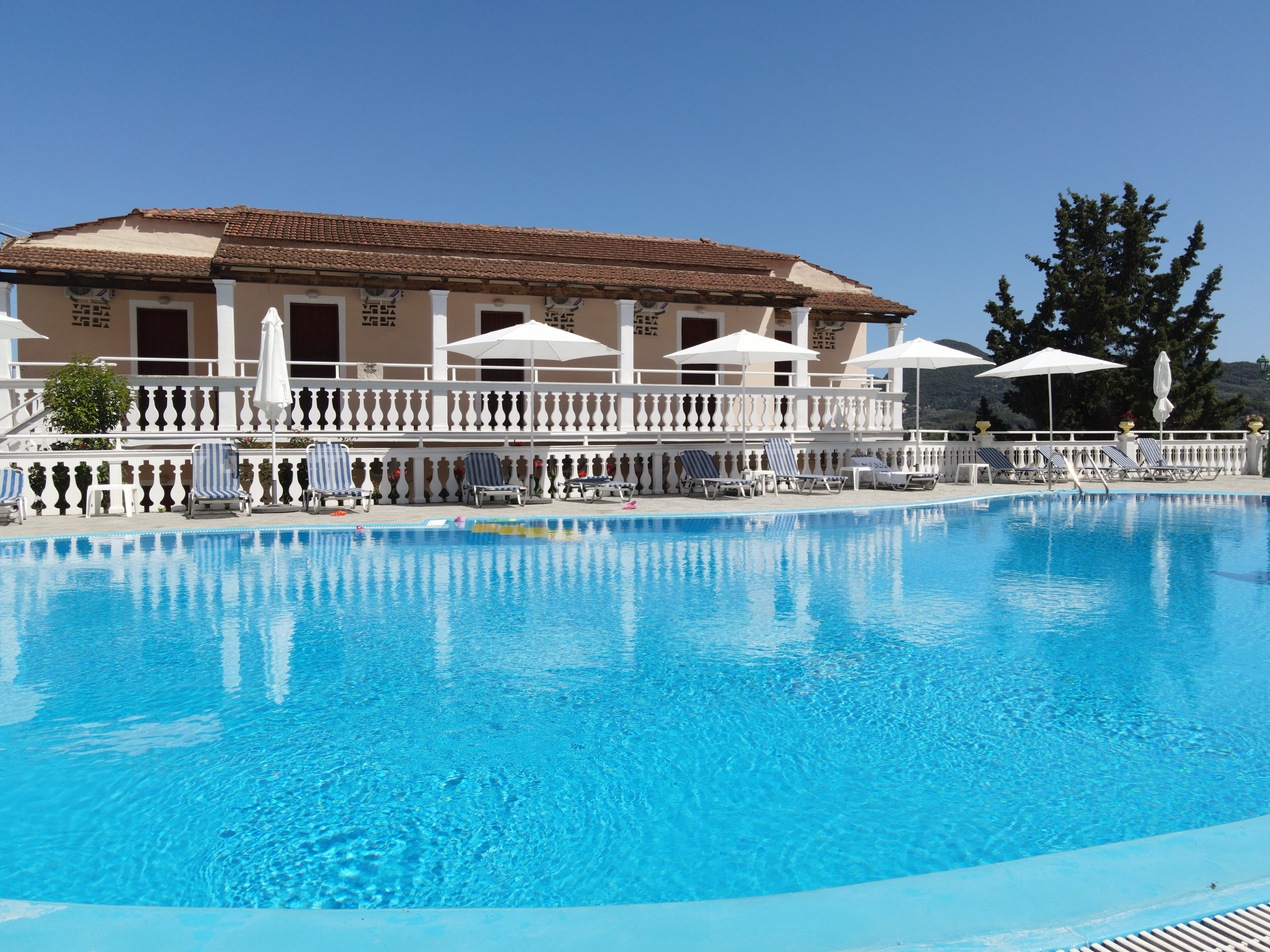 Corfu Panorama by Estia – Zwembad in zon, Moraitika