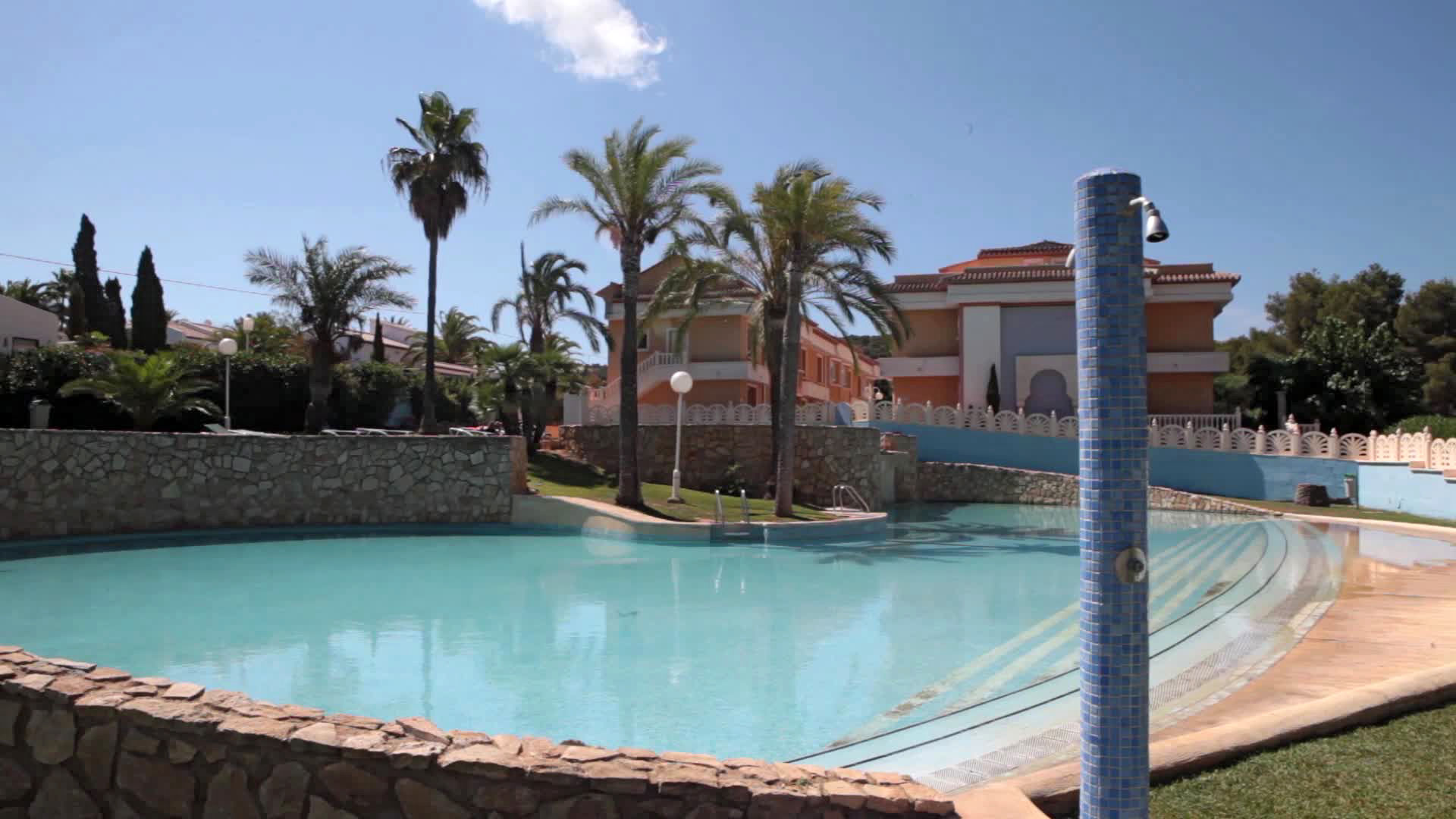 Aparthotel Pinosol – Zwembad met palmen, Jávea/Xàbia