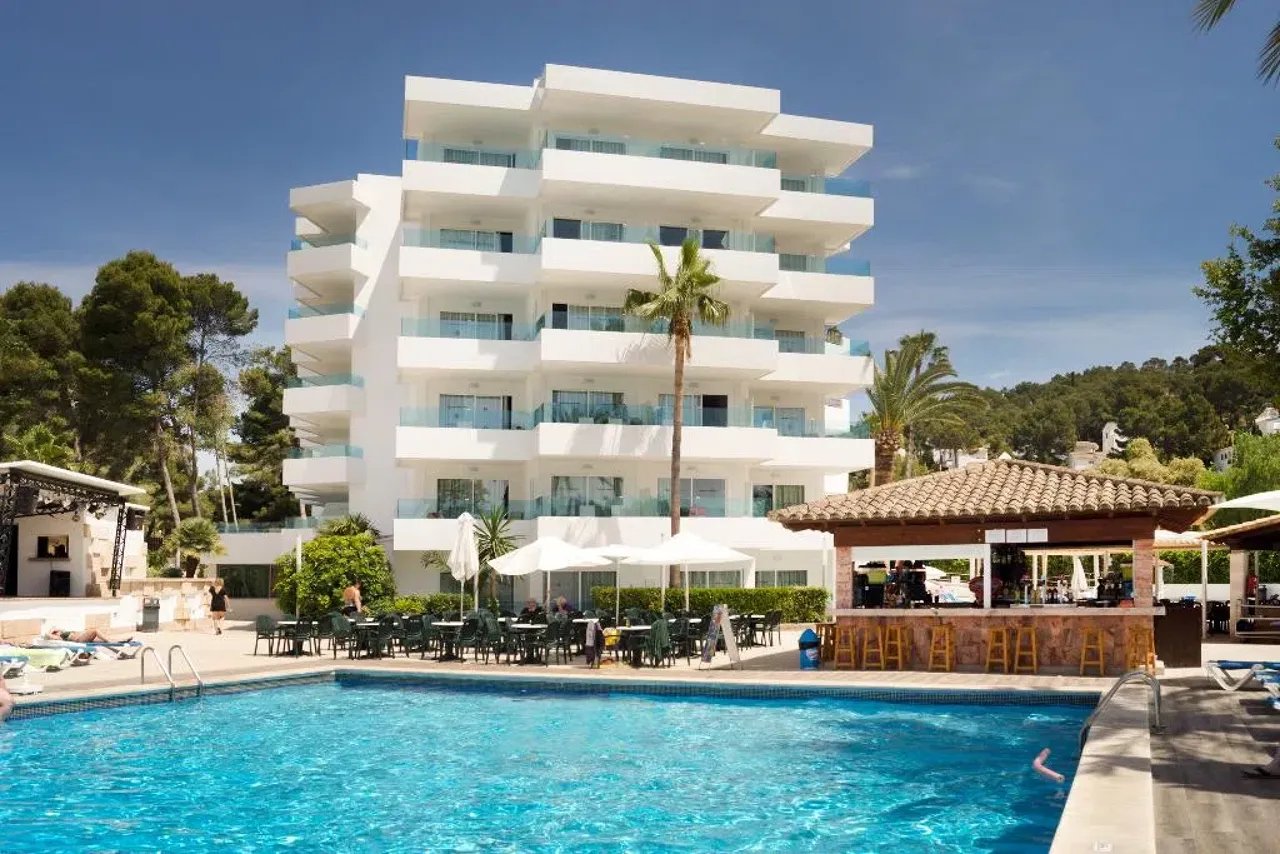 Globales Costa de la Calma – Zwembad met bar, Santa Ponsa