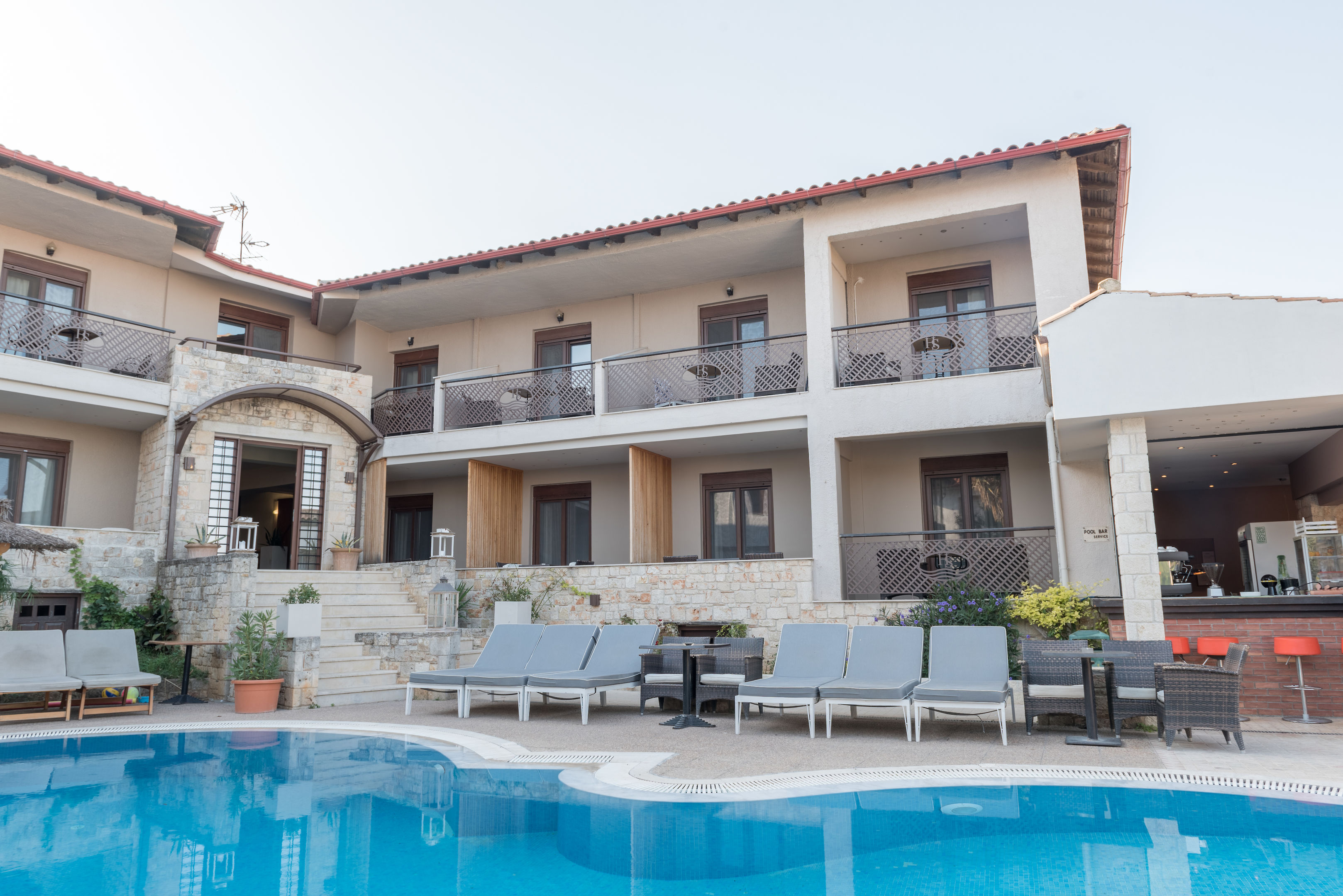 Stamos Hotel – Hotel met zwembad, Afytos