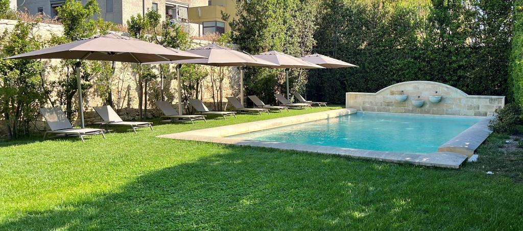 Chiostro dei Domenicani – Zwembad in tuin, Lecce
