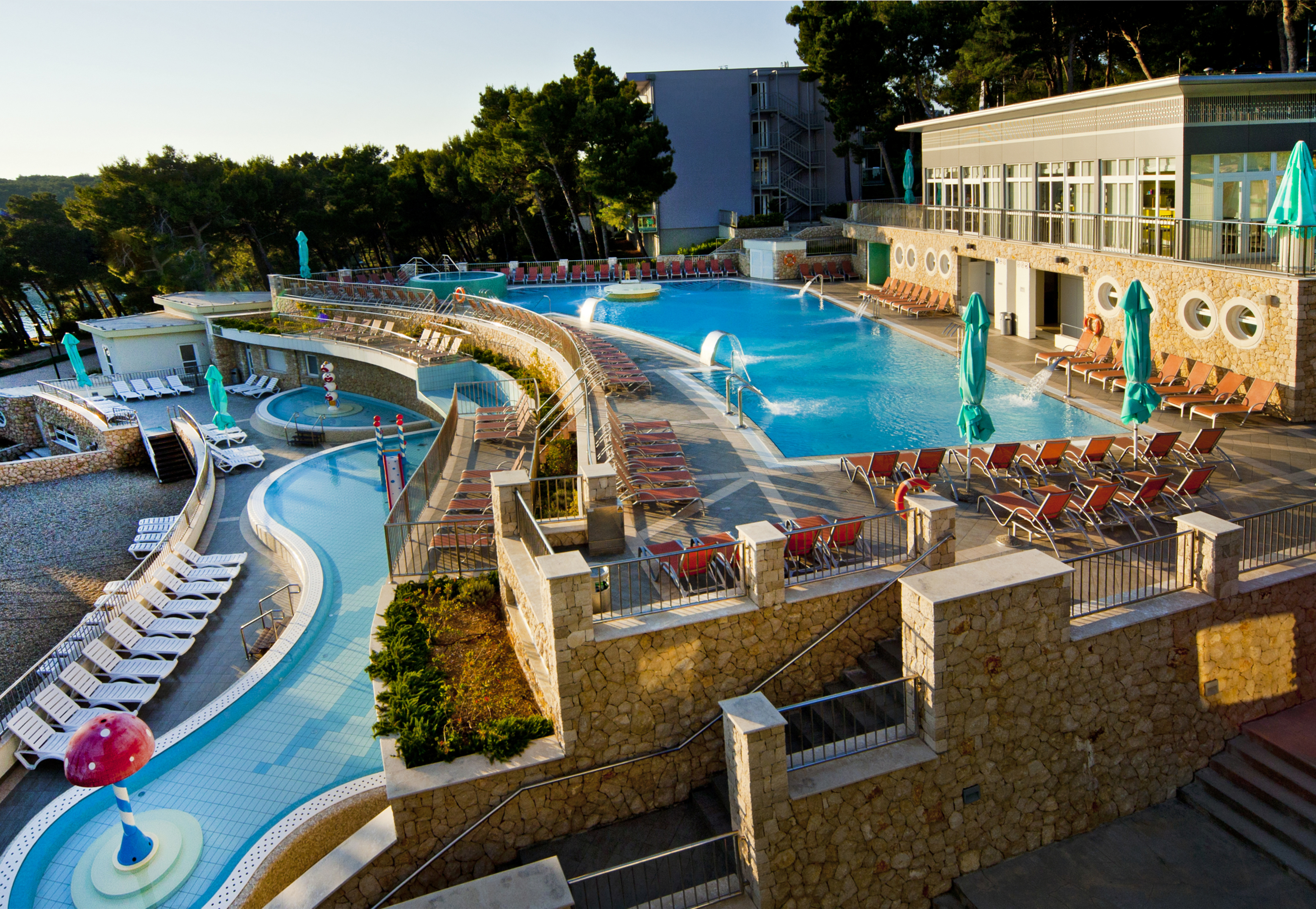 Family Hotel Vespera – Zwembaden bij hotel, Mali Lošinj